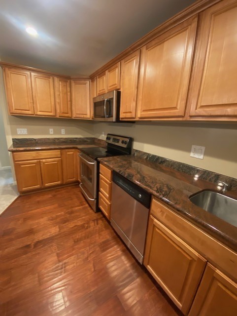 101 Kinross Drive #1