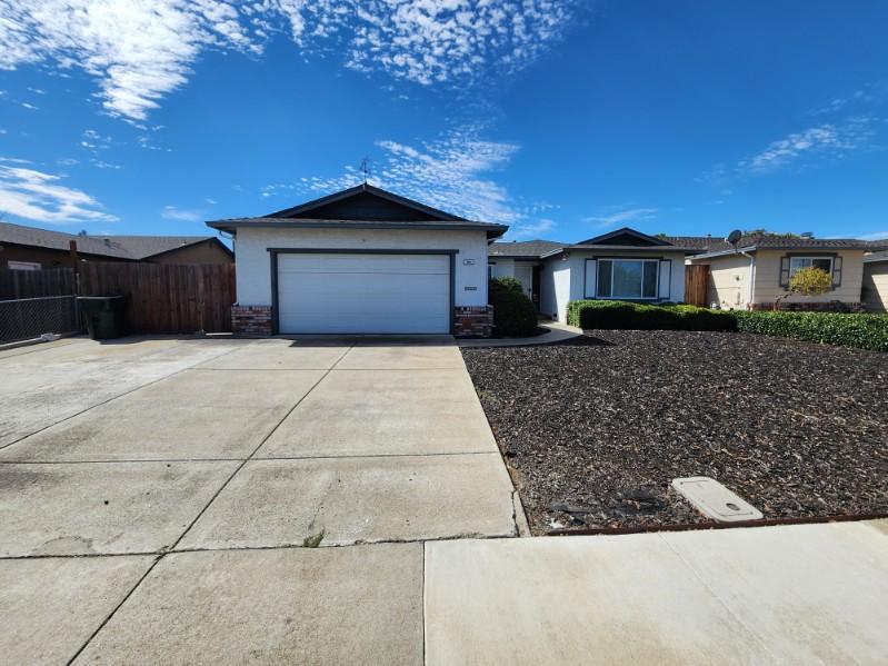324 Brookside Drive