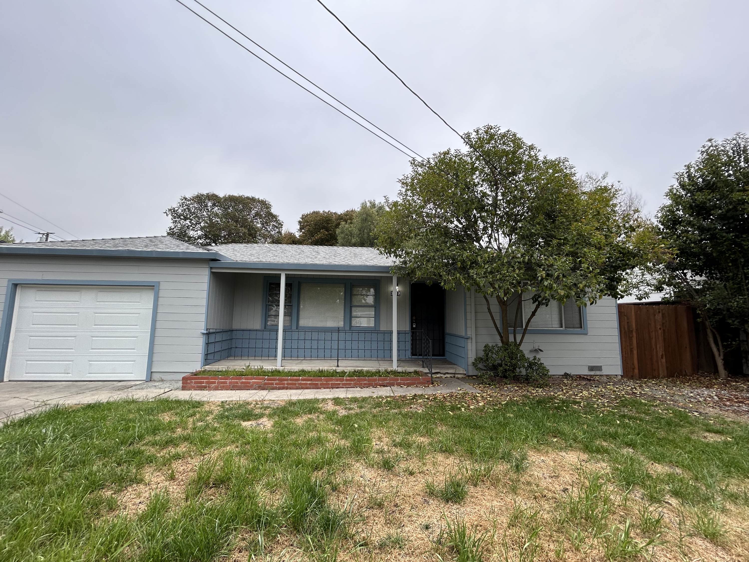3712 Los Flores Avenue - 1